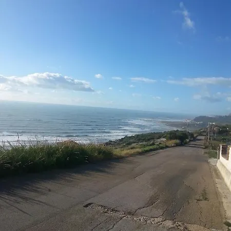 Alfonso Con Vista Mare * シクリアーナ・マリーナ